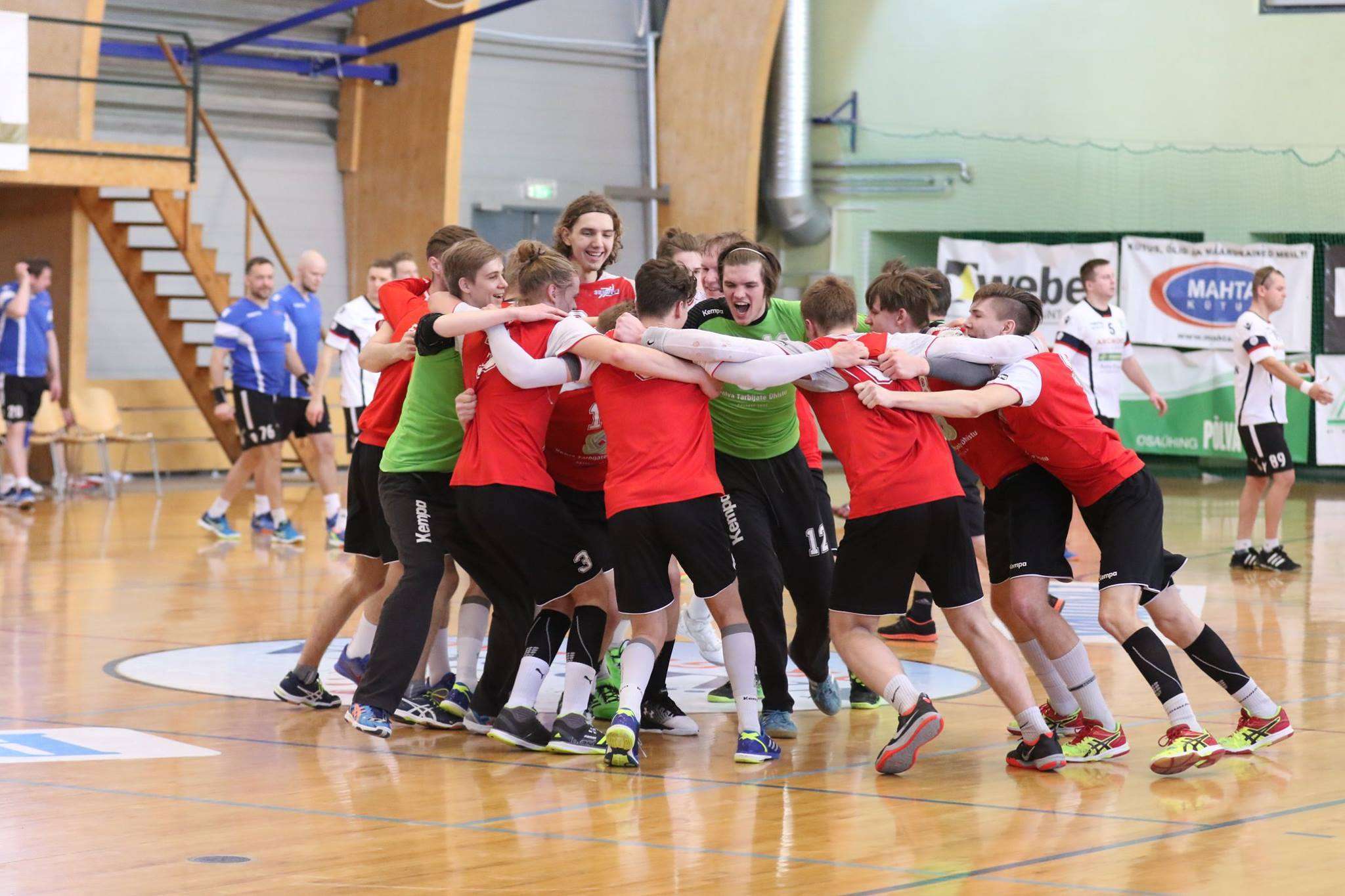 17835009_1632656506763606_9080202026739105843_o