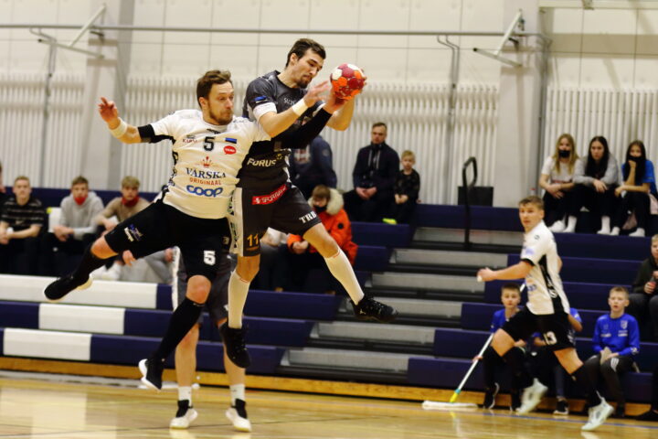 11.12.202_EKV_PF1_Serviti_Kehra_9@helinpotter