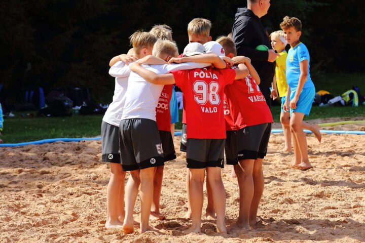 295843925_5923466854349195_975074203182232038_n